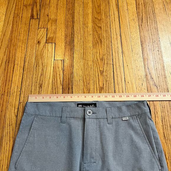 Travis Mathew Shorts Mens 32 Gray Performance Golf Stretch Flat Front - Picture 6 of 9